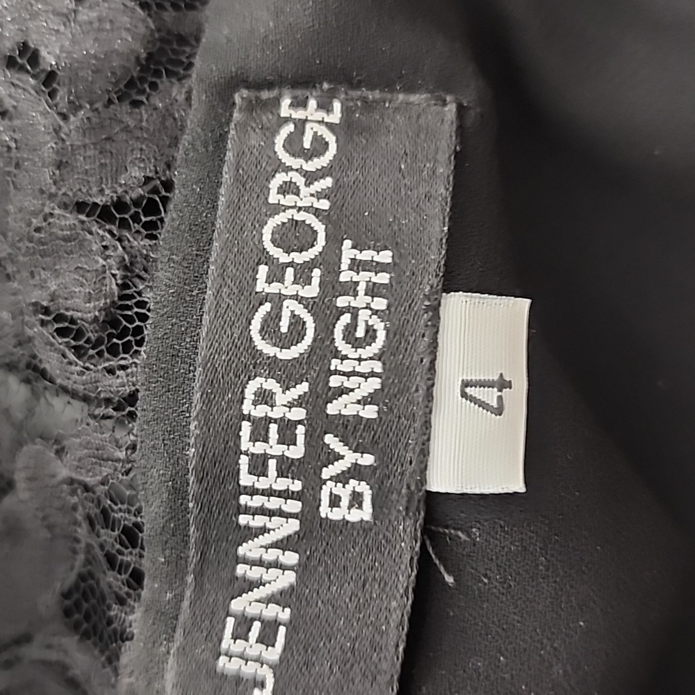 BERGDORF GOODMAN - JENNIFER GEORGE BY NIGHT Black Lace Cocktail Dress, Size 4 - Picture 8 of 9